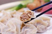 酸菜水饺馅的做法
:怎么做好酸菜馅的饺子呢？