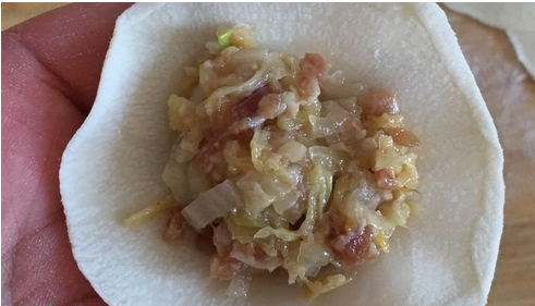 酸菜水饺馅的做法(酸菜馅水饺怎么做)